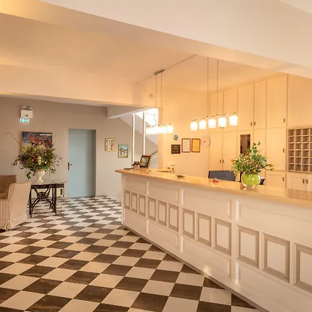 מלון Opera Blue Corfu