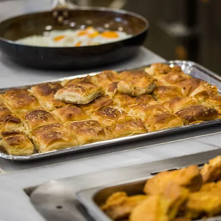 Opera Blue Corfu מלון 4*