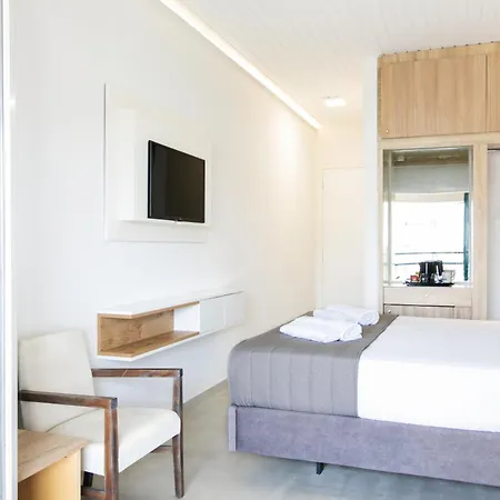 Opera Blue Corfu 고우비아