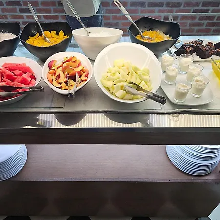 Opera Blue Corfu Szálloda Guviá