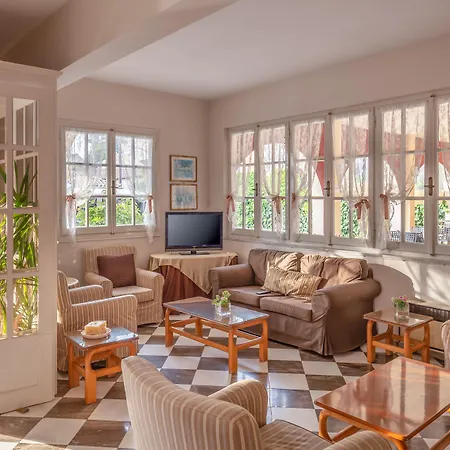 Opera Blue Corfu Szálloda